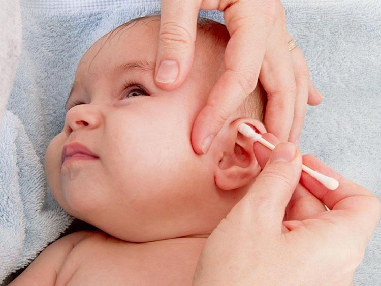 phương pháp chăm sóc trẻ viêm tai giữa
