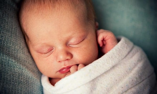 Làm thế nào để trẻ sơ sinh ngủ ngon giấc?